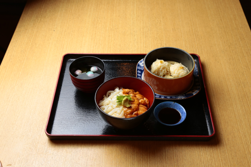 雲丹イカ二色丼セット